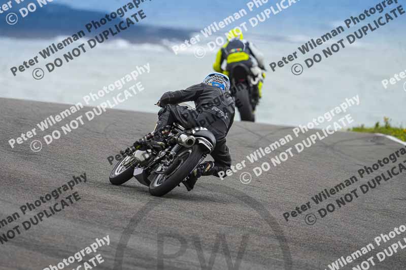 anglesey no limits trackday;anglesey photographs;anglesey trackday photographs;enduro digital images;event digital images;eventdigitalimages;no limits trackdays;peter wileman photography;racing digital images;trac mon;trackday digital images;trackday photos;ty croes